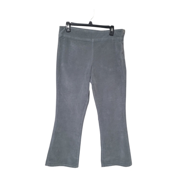 Free People "In My Feelings " Velvet Crop Slim Flare Pants - Size Large- NWOT - Picture 9 of 15